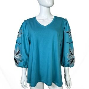 Chico’s Embroidered 3/4 Puff Sleeve Teal V-Neck Top